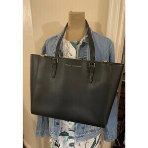 Marc Jacobs black leather Tote bag Like New